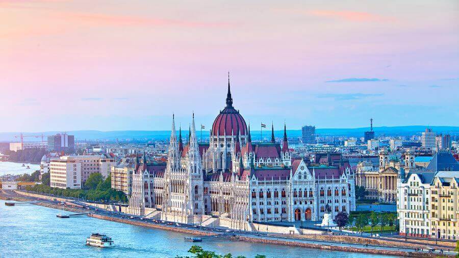 Chương trình Golden Visa Hungary được tái khởi động sớm hơn dự kiến