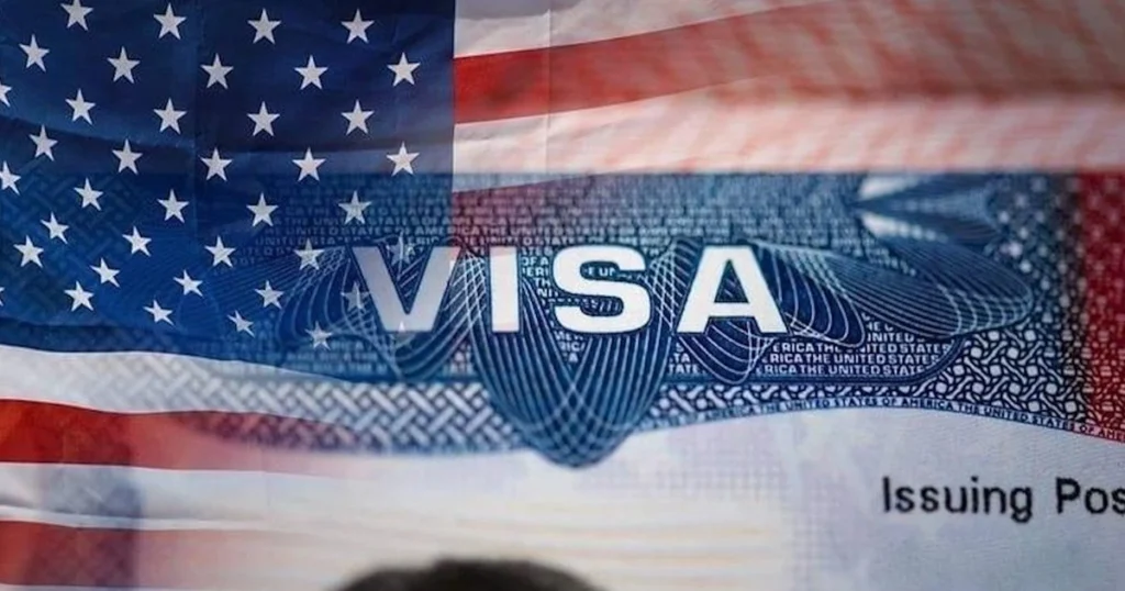 Thay đổi quan trọng trong điều kiện gia hạn visa Mỹ có hiệu lực ngay từ 11/02/2025