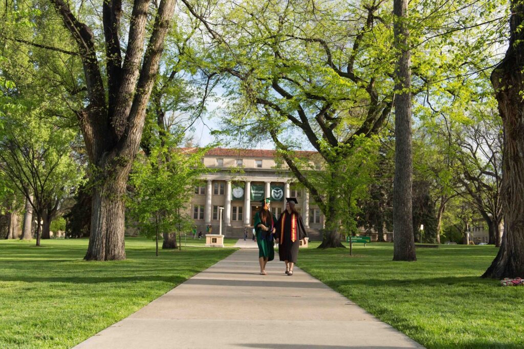 mỹ tạm dừng hẹn phỏng vấn visa du học