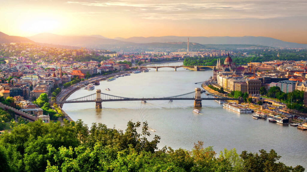 Chương trình đầu tư định cư Hungary (Quỹ Bất động sản) NVS