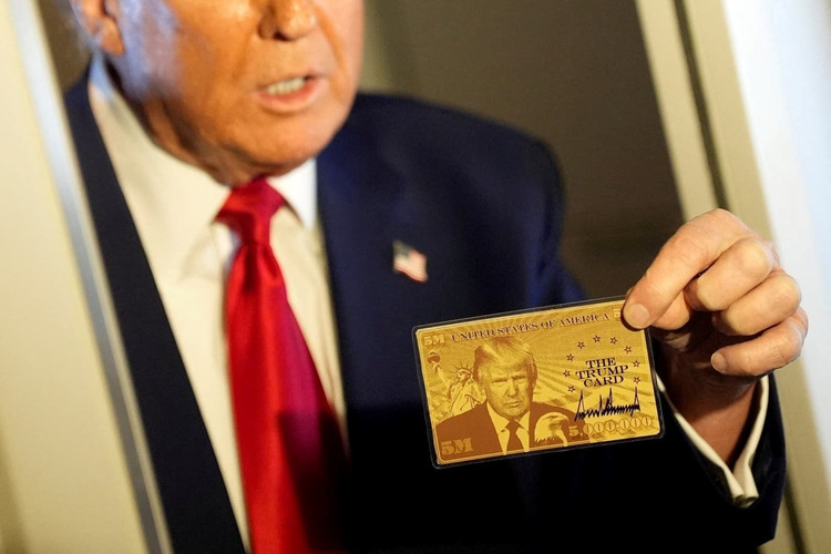 Thẻ vàng của Donald Trump được ban hành sẽ ảnh hưởng lớn tới chương trình EB-5