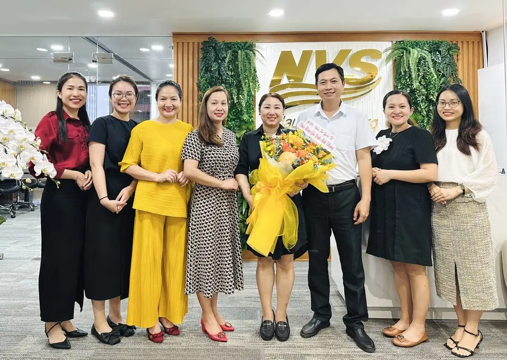 NVS đồng hành cùng gia đình Đinh Thế Phụng