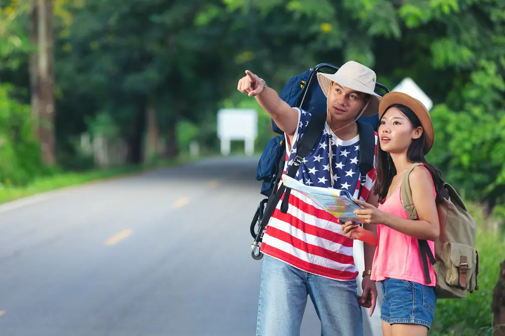 Anh Chị tận hưởng sự tự do di chuyển với hộ chiếu Mỹ – thuận tiện công tác, du lịch hơn 185 quốc gia không cần visa.