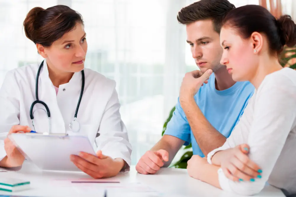 Anh Chị nên thông báo trước tình trạng sức khỏe của mình khi đi khám tại bệnh viện