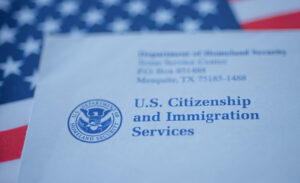 USCIS CHÍNH THỨC ĐIỀU CHỈNH TĂNG LỆ PHÍ DỊCH VỤ XỬ LÝ NHANH TỪ THÁNG 03/2026