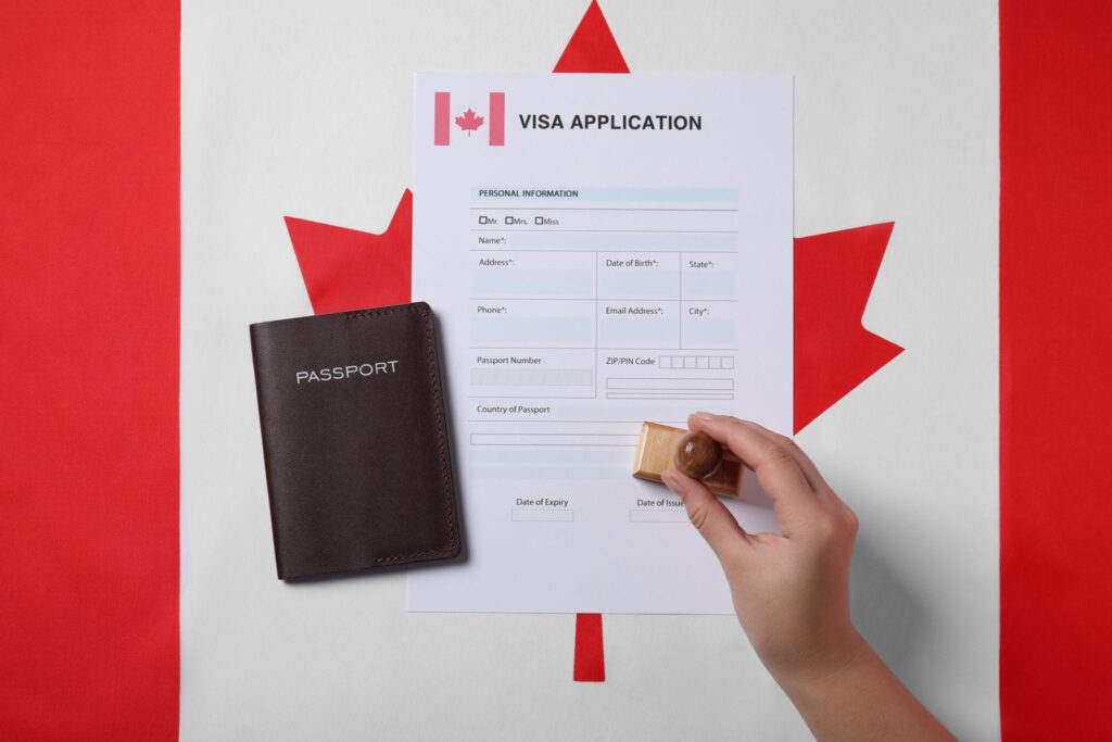 THỜI GIAN XỬ LÝ HỒ SƠ DI TRÚ CANADA 2026