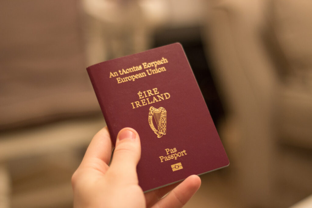 Ireland đề xuất tăng thời gian nhập tịch